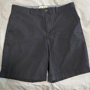 Penguin size 34 shorts